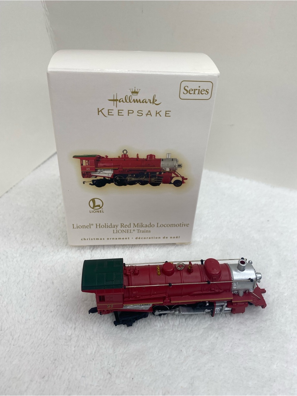 Hallmark Keepsake 2009 Series Lionel Holiday Red Mikado Locomotive Ornament
